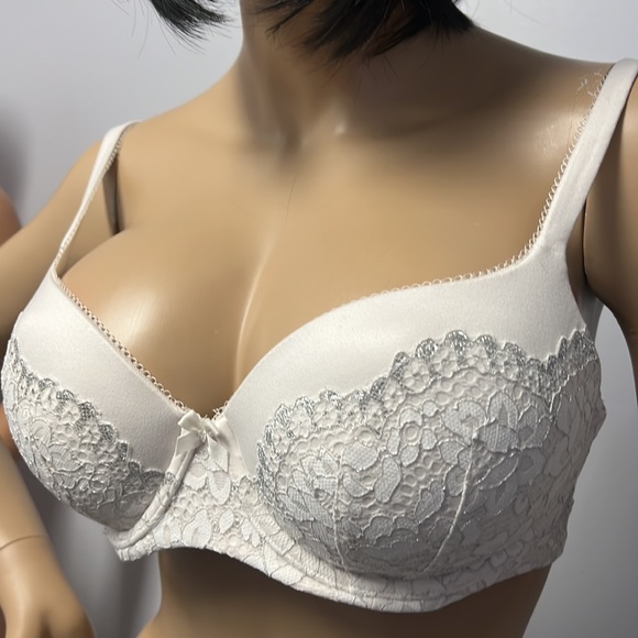 NWOT Victoria Secret Lined Demi Bra S 34DD - Picture 4 of 7